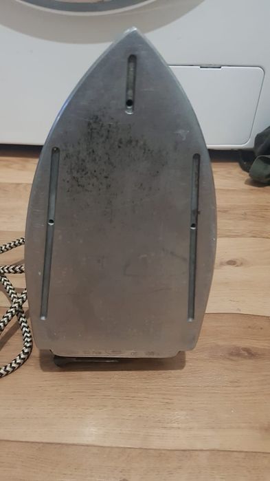 Утюг советский .