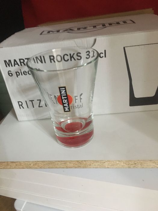 Стаканы роксы…..