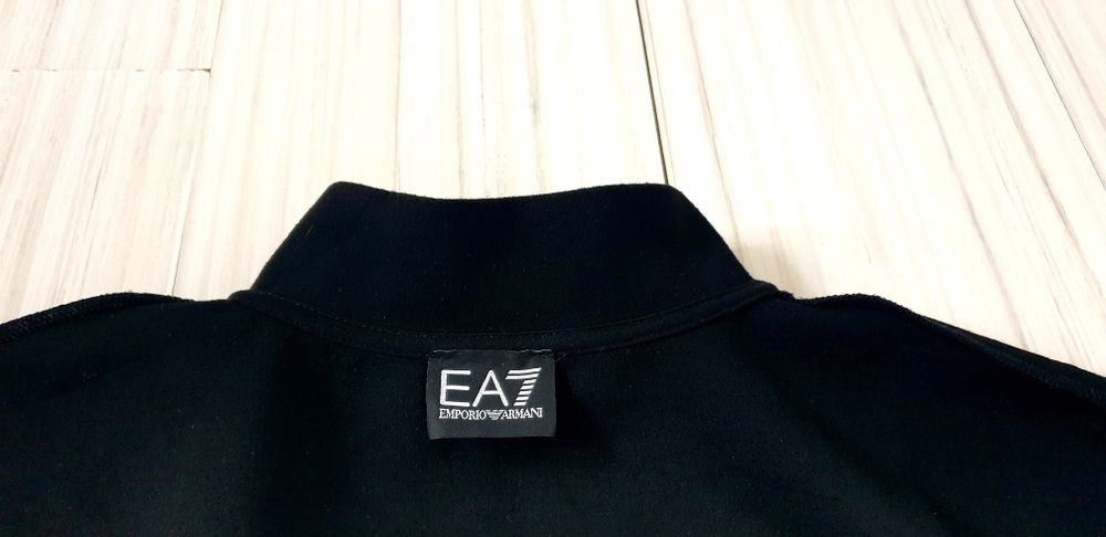 Emporio Armani EA7 Full Zip  L / XL НОВО! ОРИГИНАЛ! Мъжко Горнище!