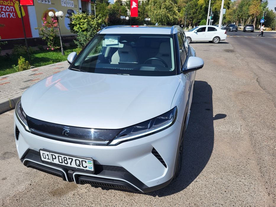 Сотилади BYD YUAN UP