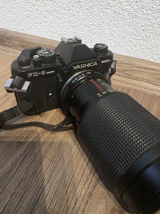 Yashica FX-3 Super 2000 + обектив