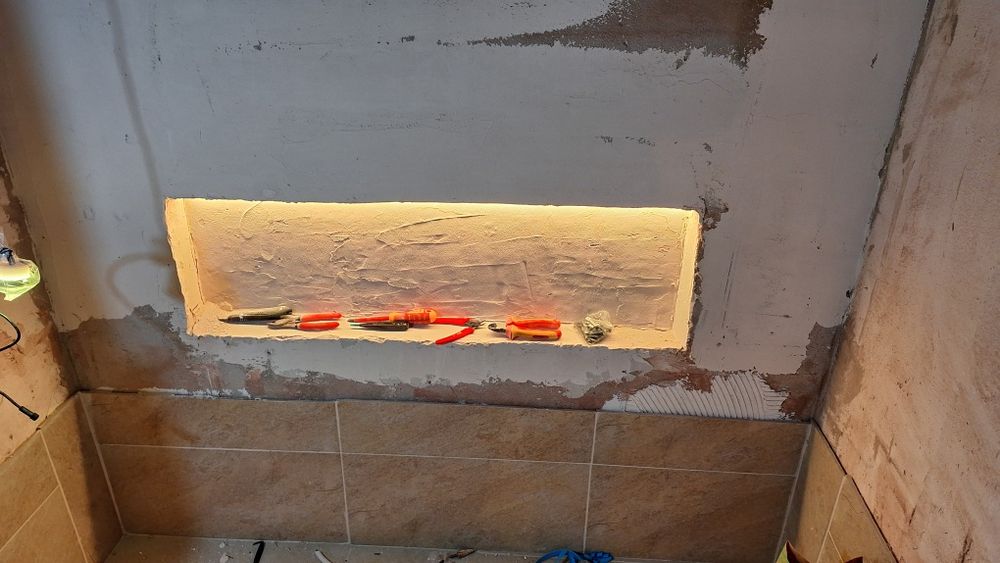 Execut instalații electrice