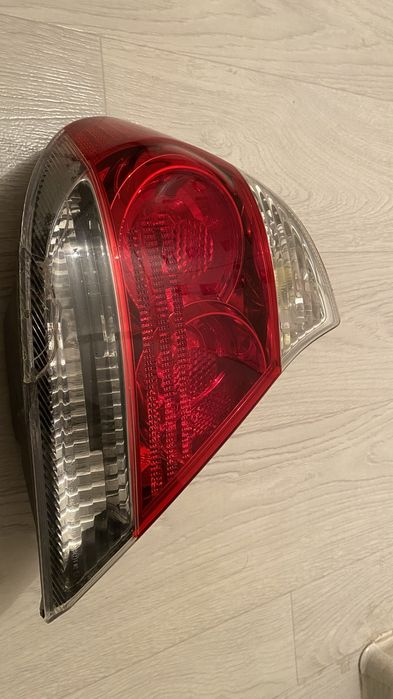 Фар 35 тойота