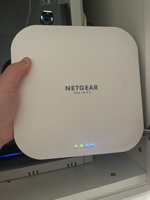 Access Point Netgear WAX620 - Wi-Fi 6 AX3600 - Port 2.5GbE - PoE+