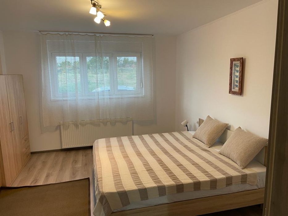 Inchiriere apartament la casa Bujac