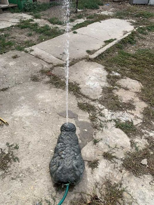 Cizmea piscina din bronz crocodil hipopotan decor