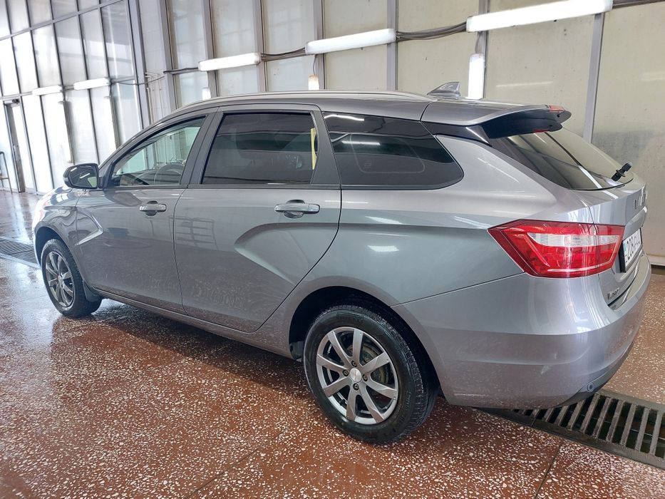 Продам Vesta sw 2019 г