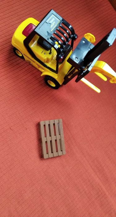 Детски въртолет, самолет, кран