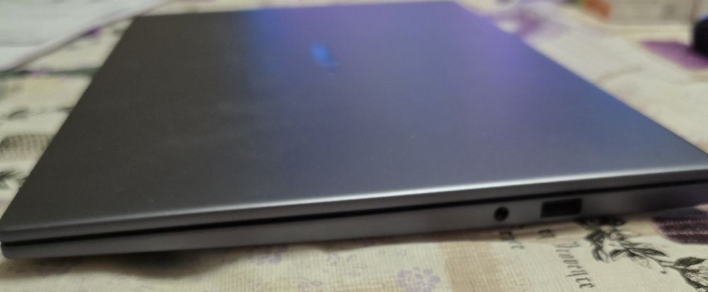 Laptop Huawei i5