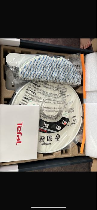 Робот пылесос Tefal Explorer Serie 75 сатылады.