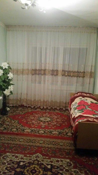 srochna uy sotiladi Narxoz inst oldida