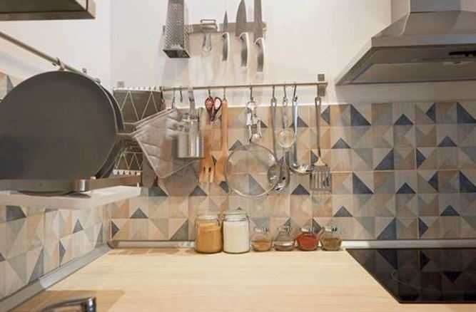 Дава се под наем Двустаен апартамент в София, Лозенец - 70 кв.м за 355 € - Снимка #1