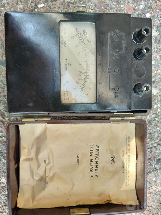 Мегаомметр м4100/1-5