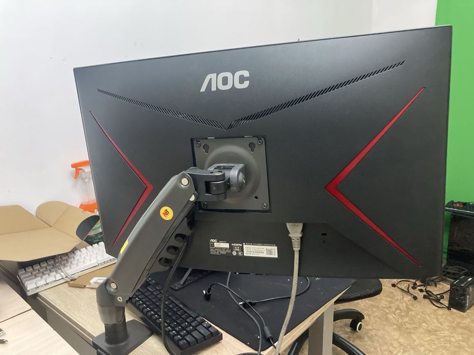 Монитор AOC 240гц 27"