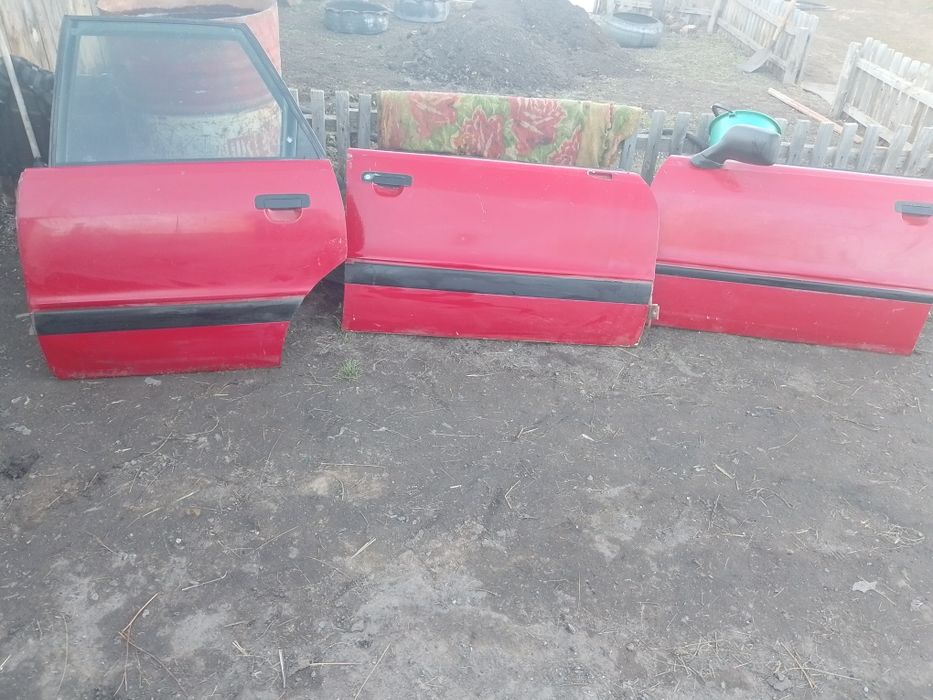 Ауди 80 Б3  запчасти