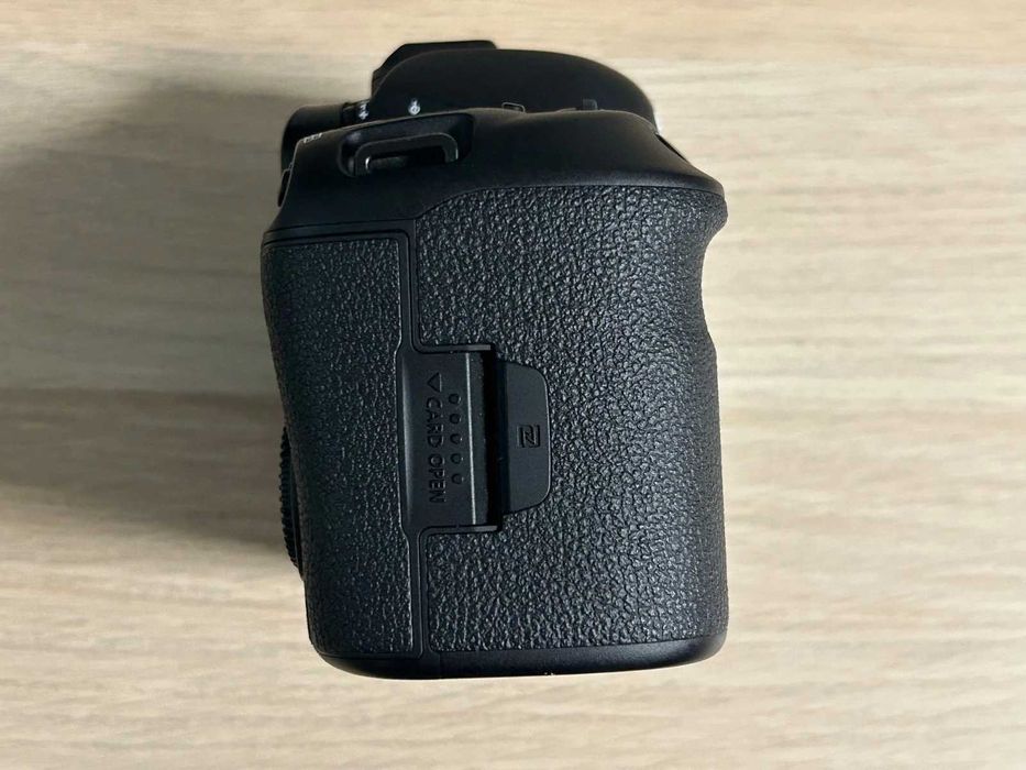 Canon EOS 5D Mark IV