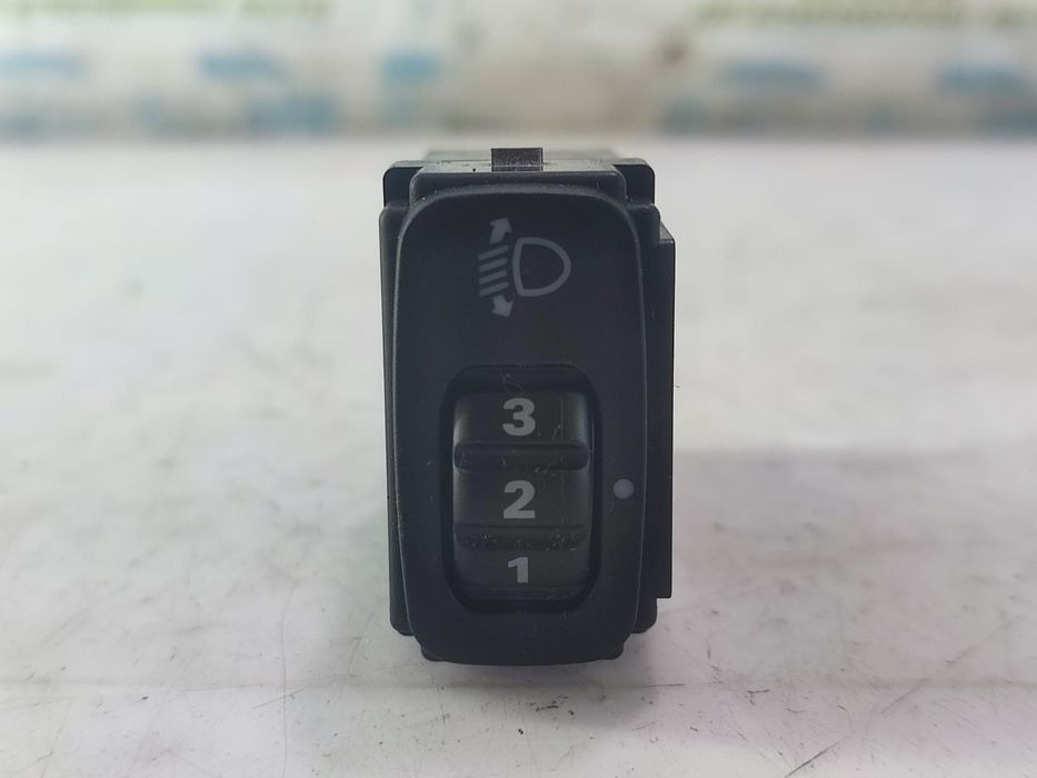 Buton reglaj faruri Mitsubishi ASX 1 [2010 - 2012] 1.8 di-d 4N13