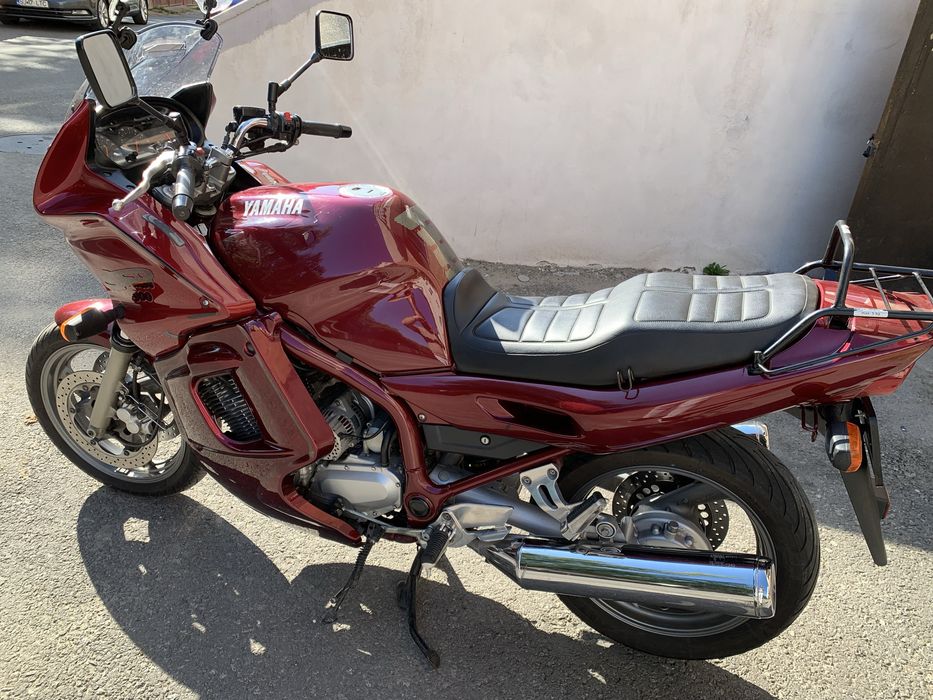 Yamaha XJ 900 S Diversion 18700 km sau schimb