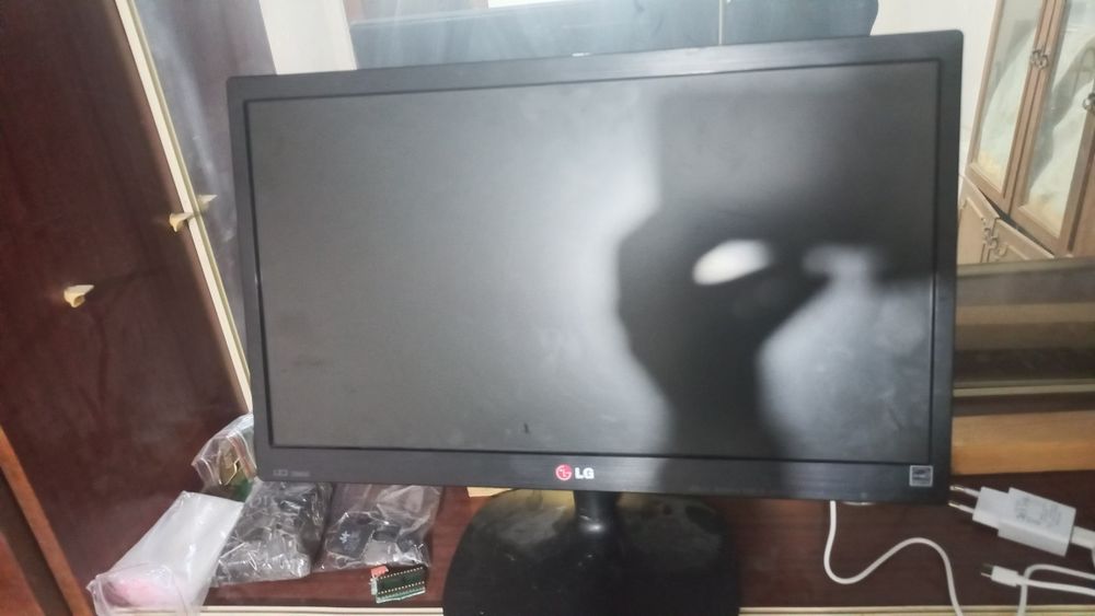 19 tali monitorla sotiladi 2 ta bor