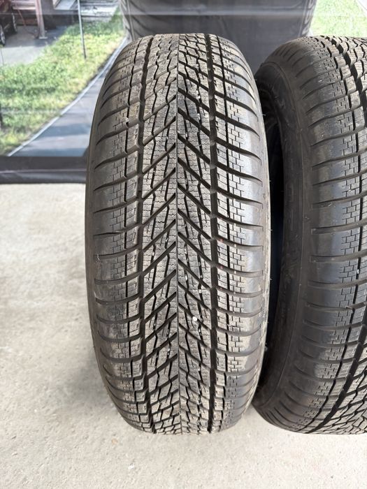 205/65/17 DUNLOP 2бр