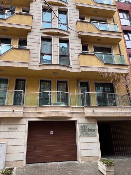 Дава се под наем Тристаен апартамент в София, Хиподрума - 98 кв.м за 897.6 € - Снимка #15