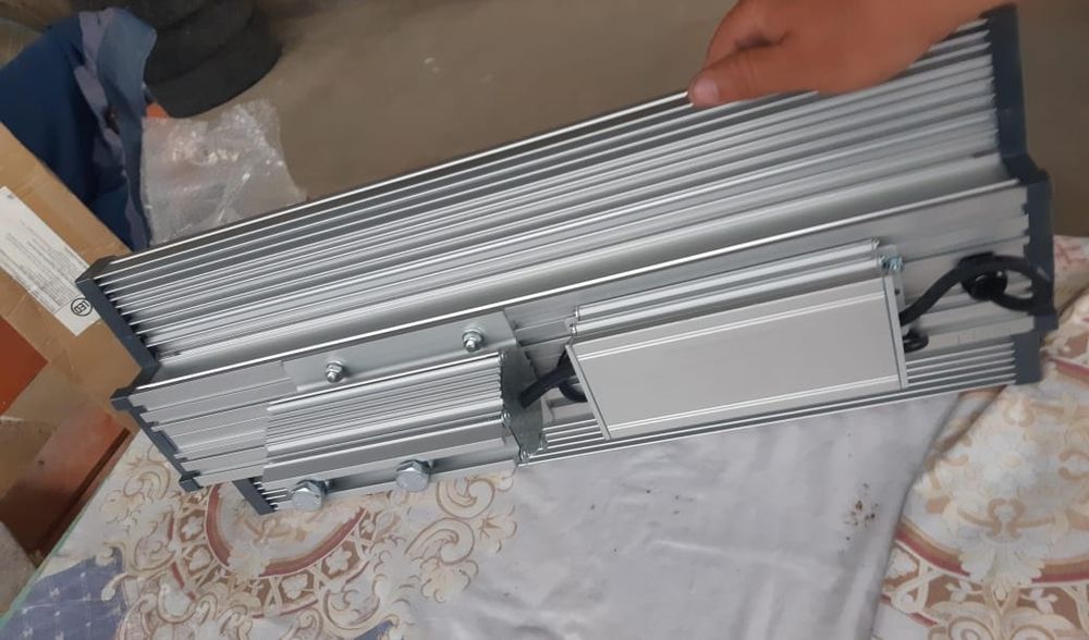 Прожекторлар сатылады