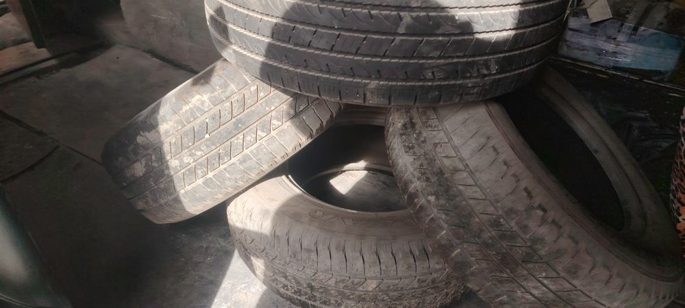 Продам резину 265/65/R17