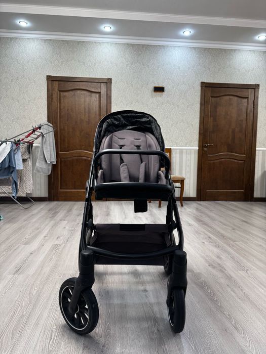 Продам коляску anex m/type