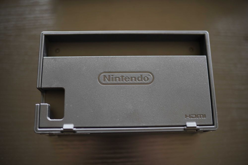 Nintendo Switch + Original Box