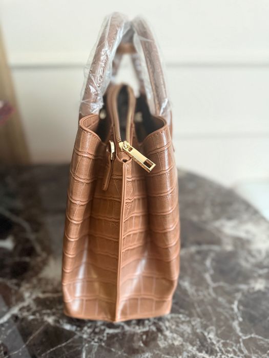 Нова чанта LASOCKI