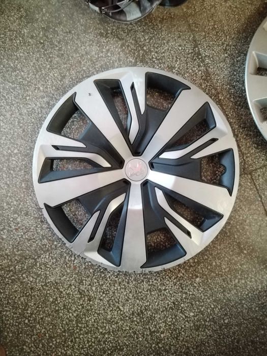 Тасове един брой Renault Bmw Nissan Ford Honda Skoda