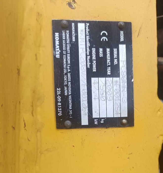 Excavator Komatsu PC80MR-3 An fabricatie : 2009, Greutate : 7550 Kg