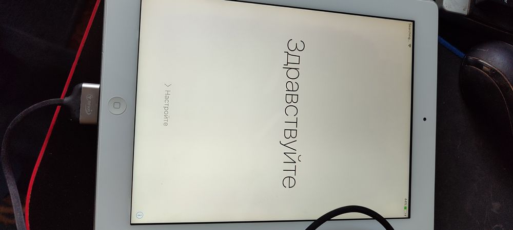 Продам iPad  пороль забыли