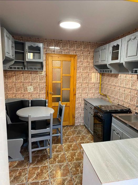 Apartament 3 camere decomandat, Ultracentral, Vis-a-vis de Primarie