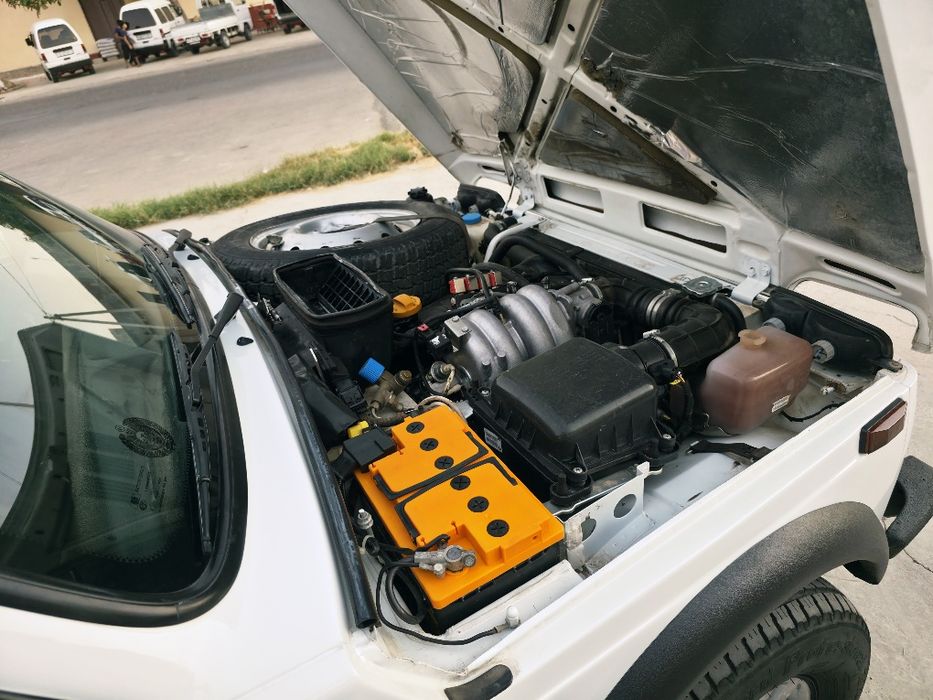 Niva 2131 Sotiladi