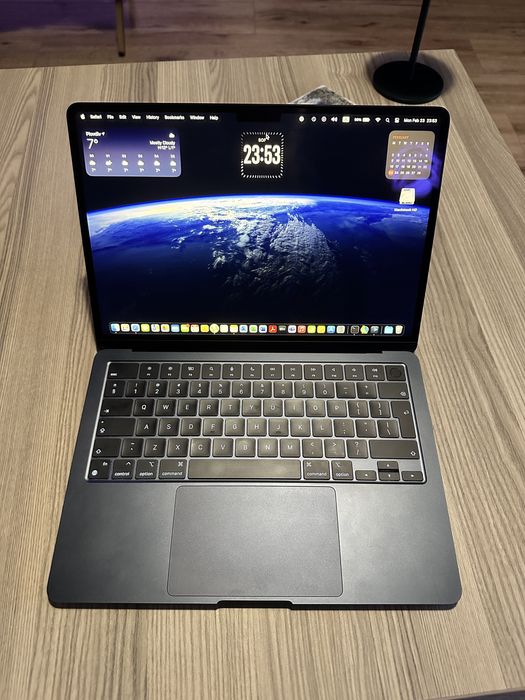 Macbook Air M3 Като нов