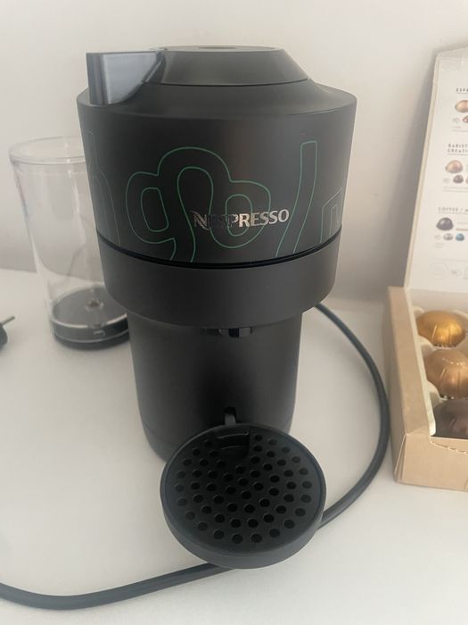 Espressor Nespresso Vertuo pop+