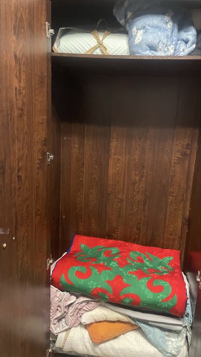 Шкаф (производства в Дубае)