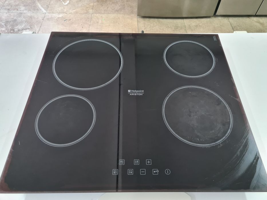Plită încorporabilă Hotpoint Ariston