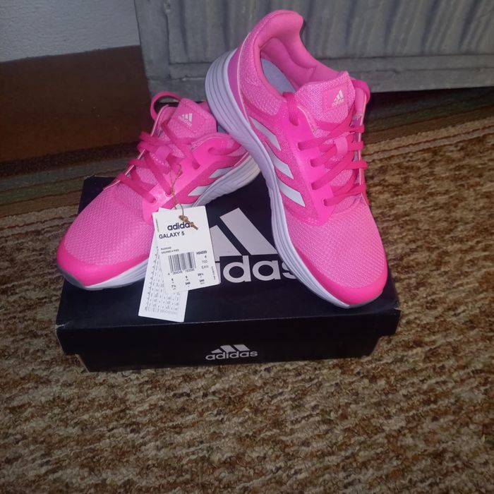 Дамски маратонки Адидас