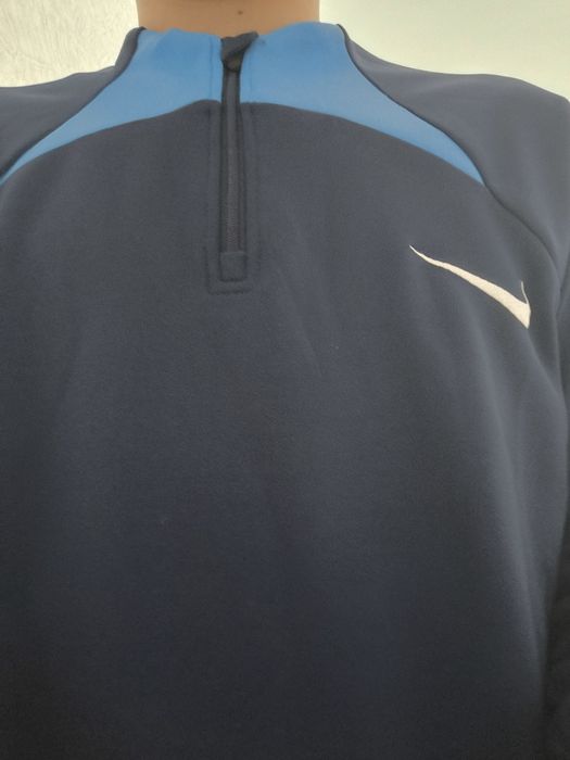 Продам спортивную форму nike