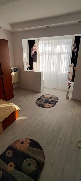 Garsoniera de inchiriat