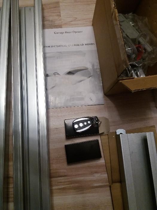 Автоматика / двигател / мотор за гаражна врата с верига. Летящо крило