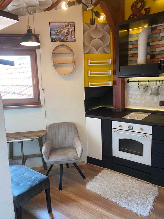 Дава се под наем Едностаен апартамент в София, Център - 32 кв.м за 504.9 € - Снимка #3