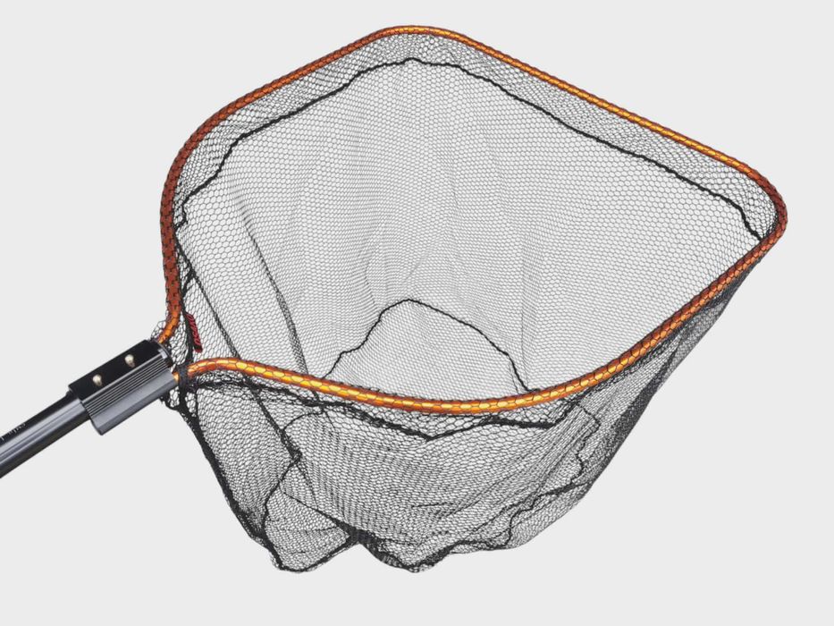 Професионален кеп за трофейни риби 2.55мт Osako CatFish Rubber Net