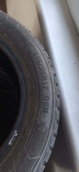 Шины зимние на 17