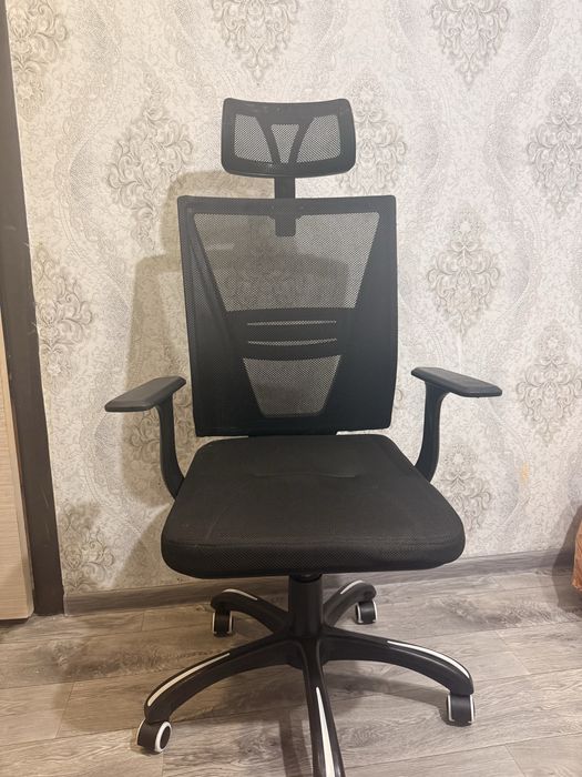 Продам Офисное кресло