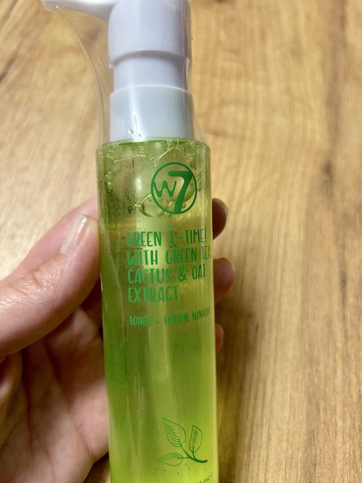 Toner fata nou W7