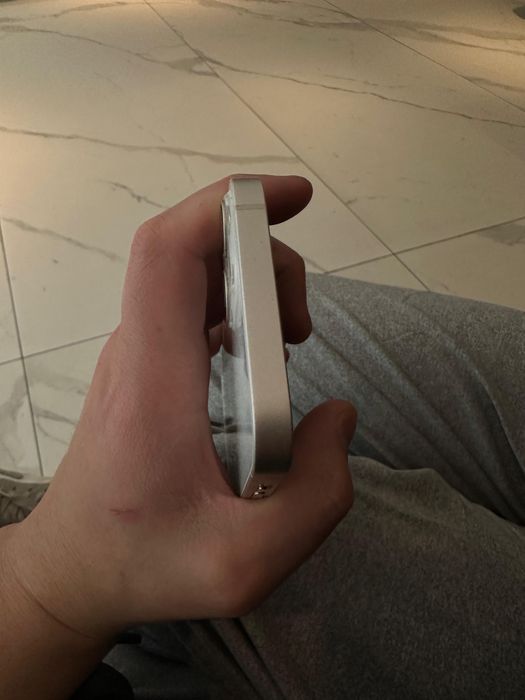 Айфон 13 сост 9/10