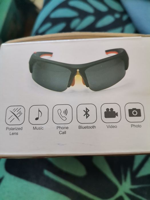 Ochelari de spion sportiv cu camera 12 megapixel integrat spatiu  32GB